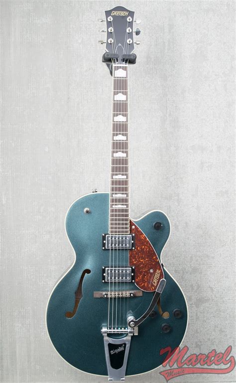 Gretsch G2420T Streamliner Hollow Body with Gunmetal - Martel Music Store