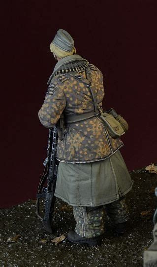 Waffen SS MG Gunner Ardennes 1944 HLJ