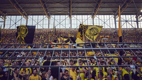 The Yellow Wall | Borussia Dortmund - SoccerBible