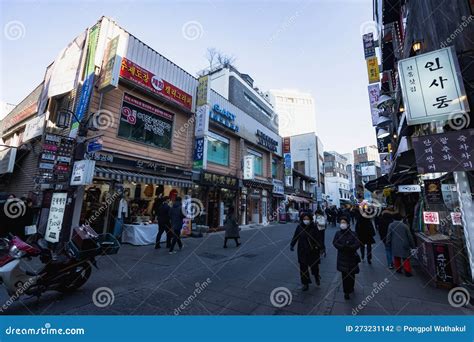 Insadong Walking Street With Museum Shops Restaurants Cafe Tea House