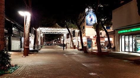 Viale Ceccarini Riccione Aggiornato Tutto Quello Che C Da