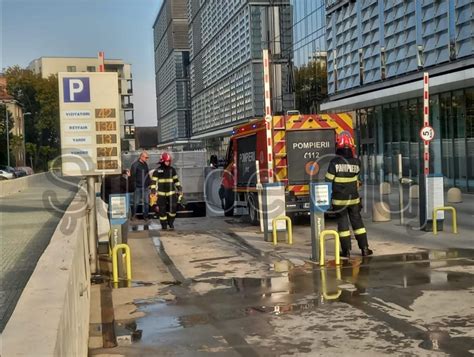 Incendiu N Parcarea Subteran A Unul Mall Din Cluj O Ma In A Luat