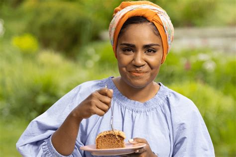 Bake Off winner Nadiya Hussain is this week’s Radio Times cover star - Celeb 99