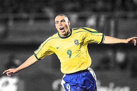 Will there ever be a Ronaldo (R9) legend? : pesmobile