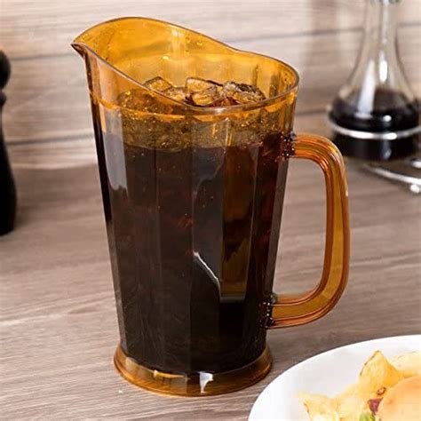 G E T P 1064 1 A Ec Bpa Free Break Resistant Plastic Serving Pitcher