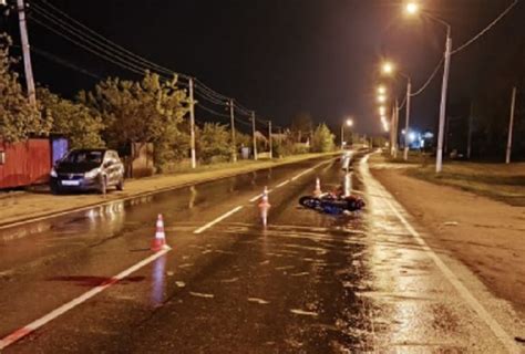 Два человека пострадали в ДТП с мотоциклистом и 18 летним пешеходом под Липецком последние