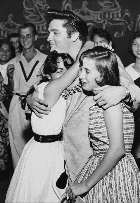 Pin By Ida Ueding On Elvis And His Fans Elvis Presley Pictures Elvis Presley Photos Elvis Today