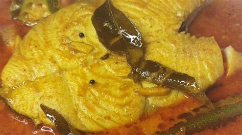 Ikan Tenggiri Masak Kari Kuah Pekat Cukup Rasa Sampai Tambah Nasi