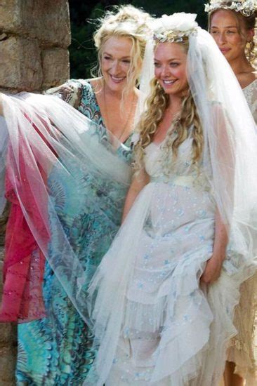 Vestidos de novia diferentes que vimos en series y películas