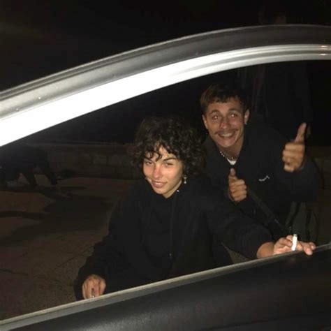 stream  faltaba calor  iki listen     soundcloud