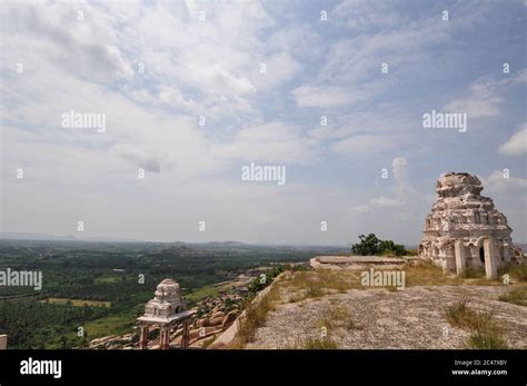 Ancient ruins of Hampi, India Stock Photo - Alamy