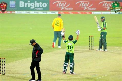 Five Wicket Pretorius Helps South Africa Level Twenty20 Series Sport