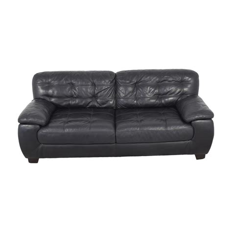 90 OFF Raymour Flanigan Raymour Flanigan Two Cushion Sofa Sofas