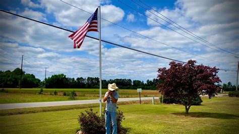 Taps Across America Tribute Honors Military Heroes On Memorial Day