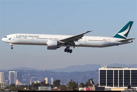 B KPW Cathay Pacific Boeing 777 367 ER Photo By Maarten Dols ID