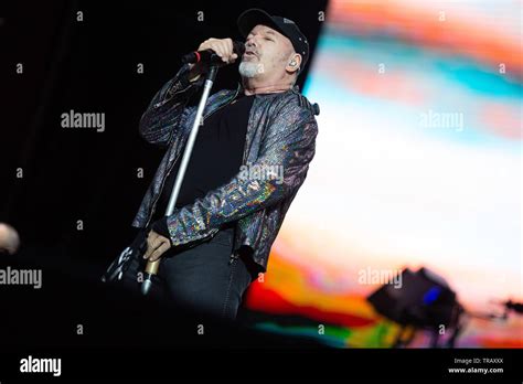 Milano Giugno Vasco Rossi In Concerto Allo Stadio San Siro Di