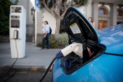 Cuanto Tarda En Cargar Un Coche Electrico Recargamos Tu Coche