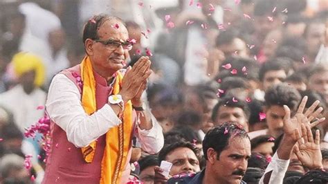 MP Election 2023: दीपावली के दिन भी सीएम शिवराज सिंह चौहान की चुनावी ...