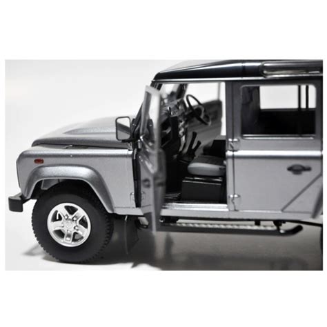 Miniatura Carro SUV Land Rover Defender 110 Prata 1 18 Paudi