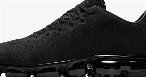 Nike Air VaporMax LTR 'Triple Black' Release Date. Nike SNKRS US