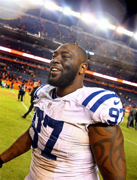 Colts Cut DL Arthur Jones