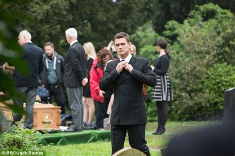 Eastenders Peggy Mitchell Is Laid To Rest As The Cast Turn Out To Film Her Funeral Daily Mail