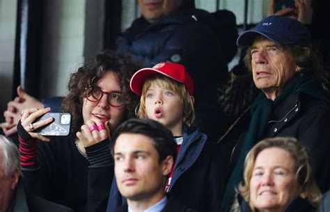 Hijo Mick Jagger El Hijo De 7 Años De Mick Jagger Deja Boquiabiertas A