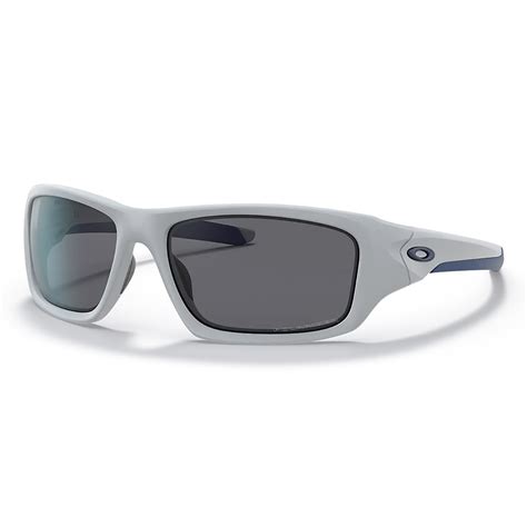 Oakley Men's Valve Polarized Sunglasses – PROOZY