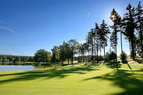 De Vere Wokefield Estate | Golf Holiday | Golf Travel Centre