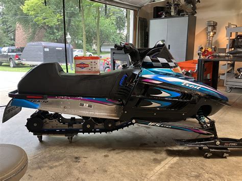 1998 Polaris Indy Trail Dennis Kirk Sled Build