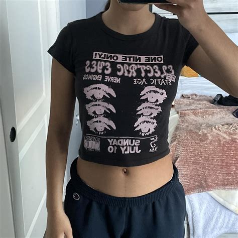 Hollister Co Women S Pink And Black Crop Top Depop