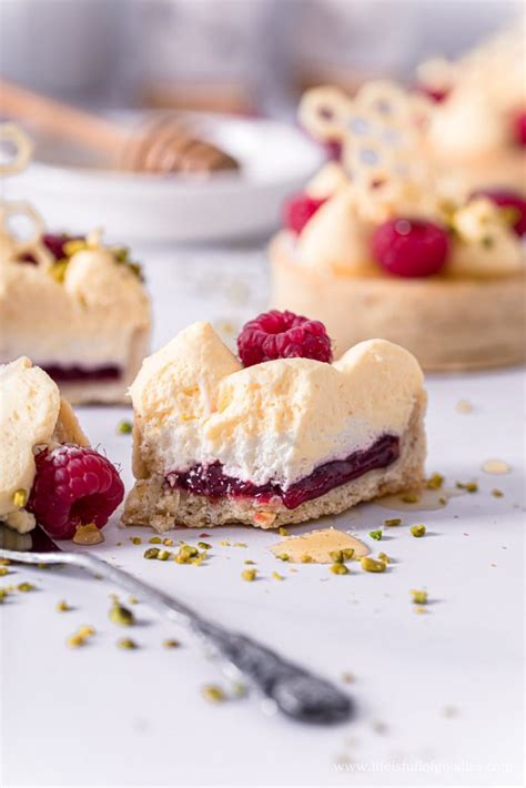 Honigmousse T Rtchen Mit Himbeeren Und Verlosung Eines D Schoko