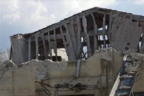 gempa  terjadi  indonesia ternyata  alasannya