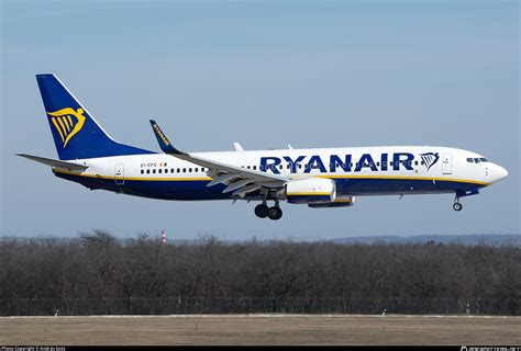 Ei Efg Ryanair Boeing As Wl Photo By Andr S So S Id