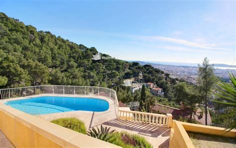 VILLA DE PRESTIGE AVEC PISCINE ET VUE MER PANORAMIQUE A VENDRE AU FARON