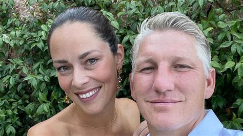 Das Baby von Ana Ivanović und Bastian Schweinsteiger ist da