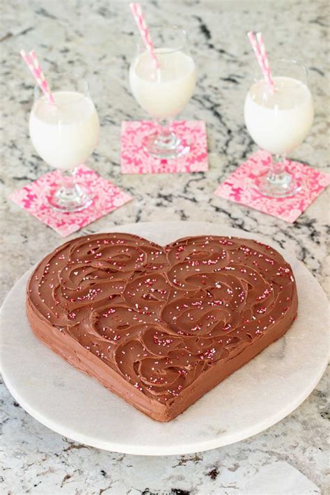 Ridiculously Easy Chocolate Valentine Cake One Bowl No Mixer The