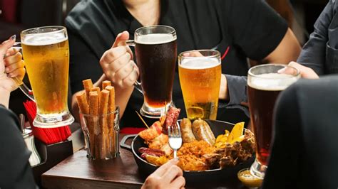 Comida Ou Bebida Mal Feita De Sabor Desagradável - 10 Alimentos que Fazem Mal ao Estômago - Dr. Mauro Jácome