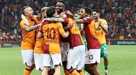 Galatasaray Molde Muhtemel 11 Ler Galatasaray Futboo