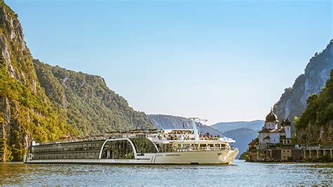 Amawaterways Launches New Free Land Offer For Europe Egypt