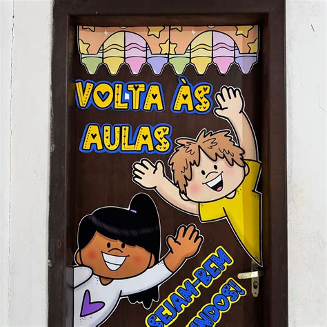 PAINEL DE PORTA VOLTA ÀS AULAS Atividades Educativas Tio Edy Tia Anne