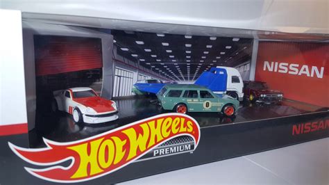 Nissan Garage Diorama Datsun 510 Hot Wheels 2020 10184778904