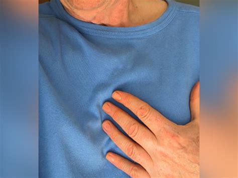 Pericarditis: Causes, Symptoms, Diagnosis And Treatment - Boldsky.com