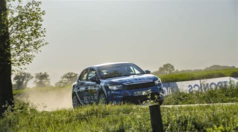 Christian Lemke Feiert Seinen Ersten Cupsieg Im ADAC Opel Electric