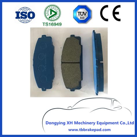 D2104 D1344 Auto Car Parts Disc Brake Pad Suitable 04465 25040 Hiace