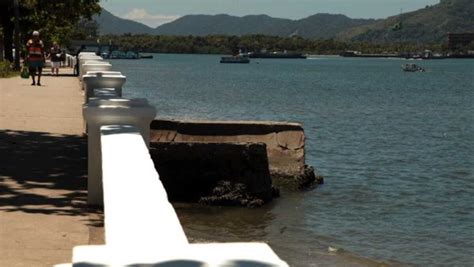 Obras vão recuperar embocadura de canal e trecho de muretas na Ponta da