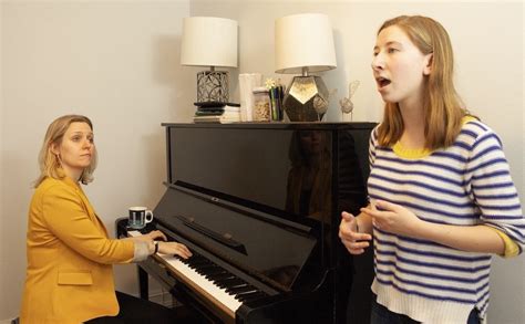 Minute Vocal Warmup Routine And Tips Piano And Voice With Brenda