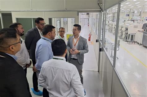 unidade de semicondutores da cal comp  visitada pela suframa