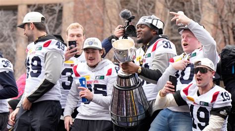 Montreal Alouettes parade Grey Cup victory