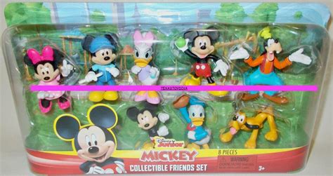 Mickey Mouse 8 Piece Collectible Figure Set Goofy Pluto Daisy Donald